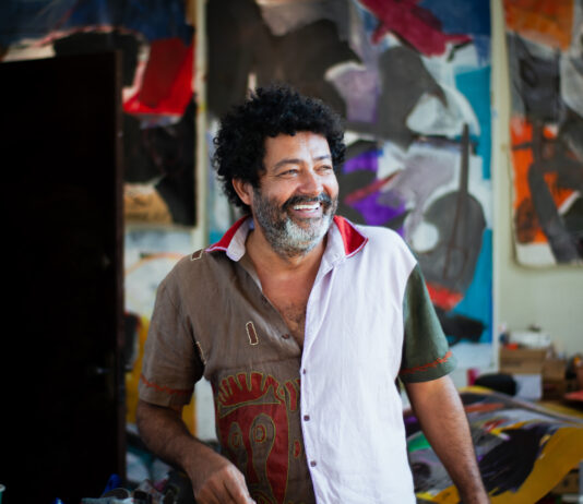 Gerson Fogaça leva a força da arte brasileira à Argentina com a exposição “Caos In Itinere”, em Mendoza