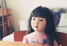 Dollhouse | Shinobu Yaguchi estreia no terror japonês com suspense psicológico intenso