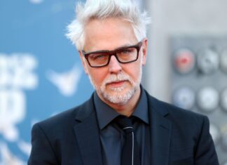 James Gunn defende aquisição da Warner Bros. pela Netflix e comenta fusão que pode redefinir o futuro do cinema e do streaming
