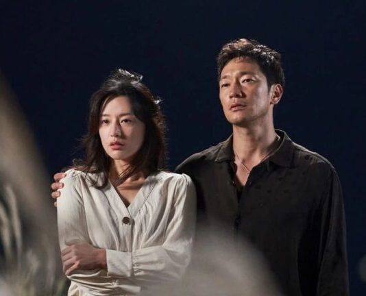 Netflix divulga trailer oficial de A Gente Tenta, k-drama sobre produtora exigente e diretor em início de carreira