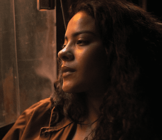 “Cinco Tipos de Medo” divulga cena inédita e intensifica expectativa para estreia nos cinemas em abril