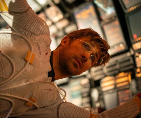 Devoradores de Estrelas estreia quebrando recordes e pode se tornar a maior abertura da ficção científica no cinema