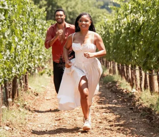 “Eu & Você Na Toscana” aposta em romance leve e encontros inesperados em cenário italiano encantador