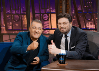 The Noite com Danilo Gentili (30/03) recebe Sargento Castro com relatos intensos e histórias que dividem opiniões