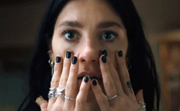 Algo Horrível Vai Acontecer terá 2ª temporada? Criadora indica futuro da série e possibilidade de nova história na Netflix