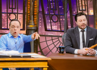 The Noite com Danilo Gentili (07) recebe Thiago Gardinali, que relembra coberturas internacionais e trajetória no jornalismo policial