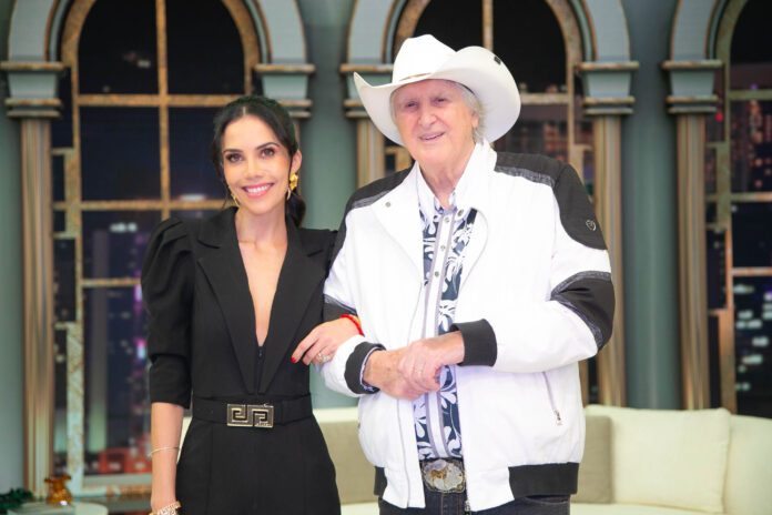 Daniela Albuquerque e Sérgio Reis_ Crédito Divulgação RedeTV! (1)