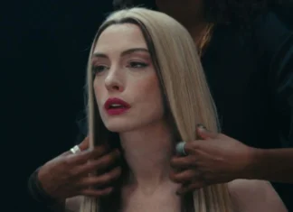 Mother Mary | Filme estrelado por Anne Hathaway estreia com péssima bilheteria nos Estados Unidos