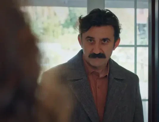 Resumo da novela Coração de Mãe de segunda (13/04) – Hasan surpreende ao declarar Lale como sua noiva