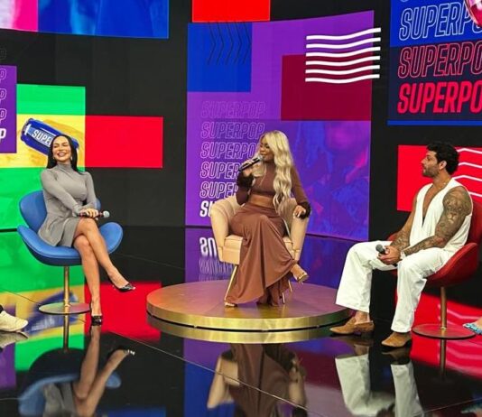 No SuperPop (22), Cariúcha recebe Jesus Luz, Manoel Gomes, Aline Mineiro, Bia Michelle e tiktokers