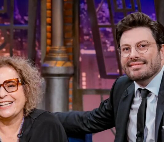 The Noite com Danilo Gentili desta terça (31/03) entrevista Joyce Pascowitch sobre sua trajetória no jornalismo