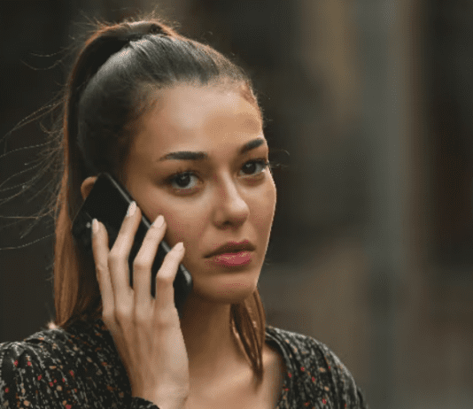 Resumo da novela Chamas do Destino de quinta (02/04) – Ruya descobre corrente e mistério da morte de Bulent