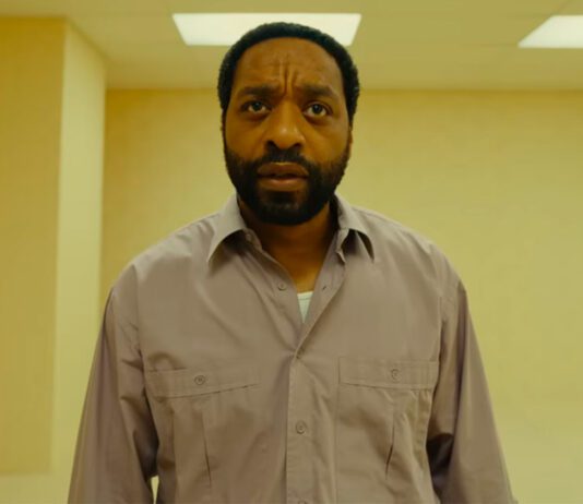 Backrooms ganha teaser e leva o terror dos corredores infinitos para o cinema