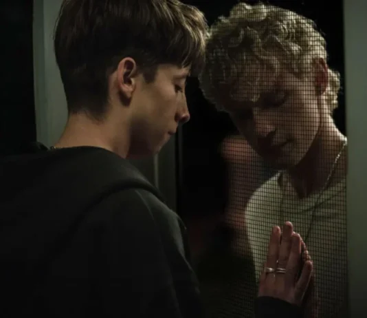 Levítico revela novo pôster e destaca romance LGBTQIA+ em meio a terror psicológico com entidade sobrenatural