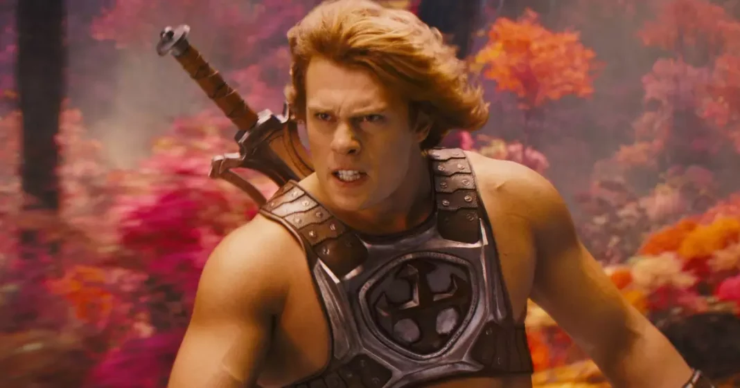 Mestres do Universo He-Man ganha evento em São Paulo e reacende nostalgia com batalha épica contra Esqueleto