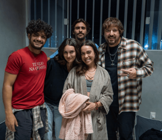 Vingança S/A encerra gravações no Rio e apresenta história de grupo que transforma vingança em negócio inusitado