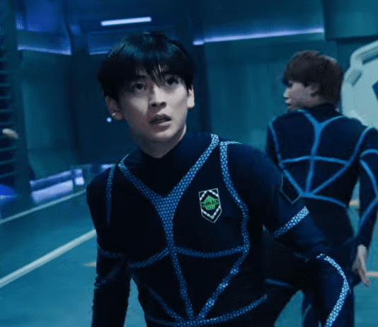 Blue Lock ganha primeiro trailer legendado em português do filme live-action que leva a disputa pelo atacante perfeito para os cinemas em agosto