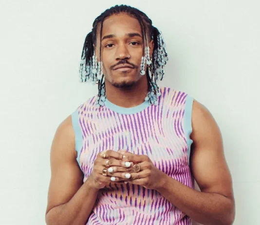 Dewayne Perkins encontra nova forma de abordar relacionamentos e os desafios da vida adulta em comédia desenvolvida para o Hulu