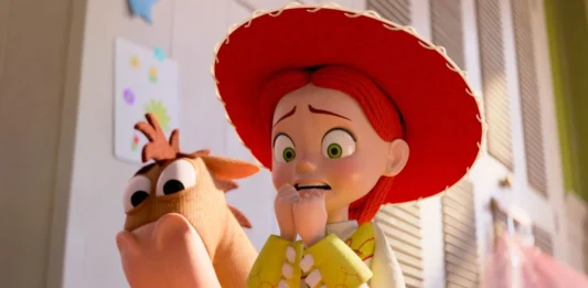 Toy Story 5 segue voando nas bilheterias e já está a um passo de quebrar mais um recorde nos Estados Unidos