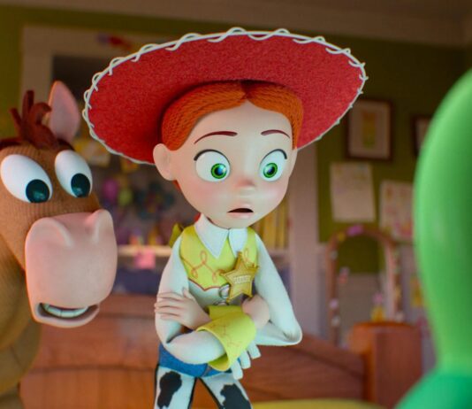 Toy Story 5 estreia com US$ 312 milhões nas bilheterias mundiais e prova que a franquia ainda encontra espaço para contar novas histórias após três décadas