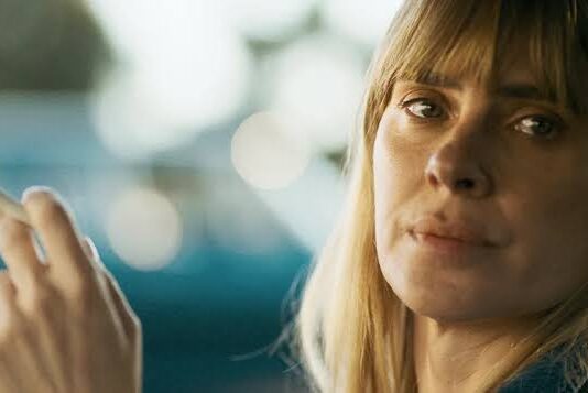 Pequenas Criaturas ganha primeiro trailer; drama brasileiro premiado no Festival do Rio chega aos cinemas