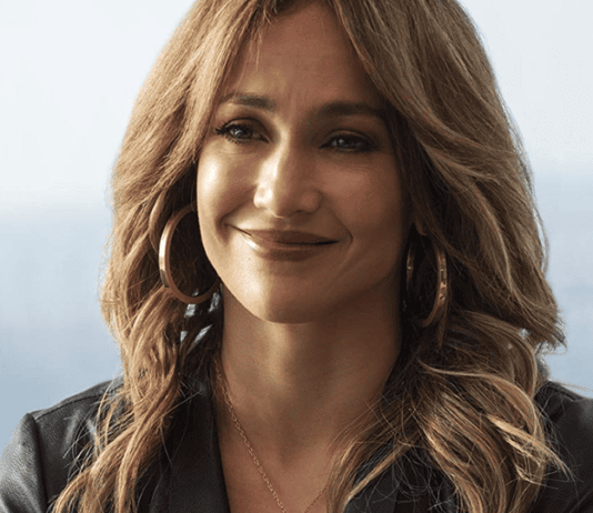 Sessão da Tarde desta terça (28) exibe Uma Nova Chance: Saiba tudo sobre a comédia com Jennifer Lopez que coloca uma mentira no centro de uma nova vida