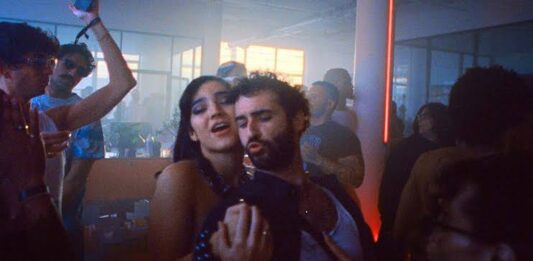 Club Kid ganha trailer da A24 após passar por Cannes com Jordan Firstman, Cara Delevingne e Diego Calva