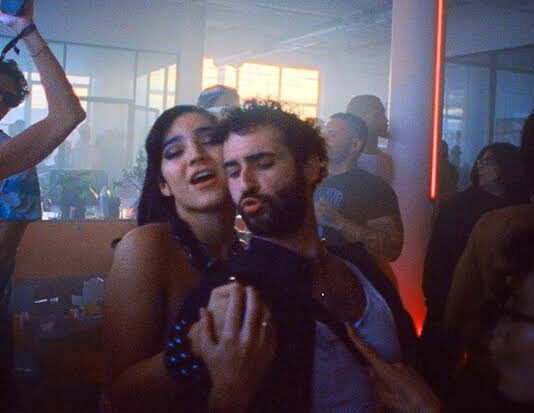 Club Kid ganha trailer da A24 após passar por Cannes com Jordan Firstman, Cara Delevingne e Diego Calva