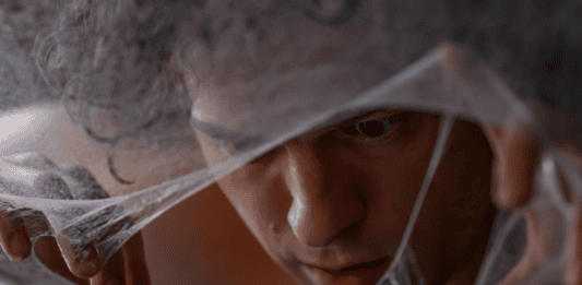 Homem-Aranha: Um Novo Dia dispara na bilheteria e já entra na briga pelos maiores filmes da história